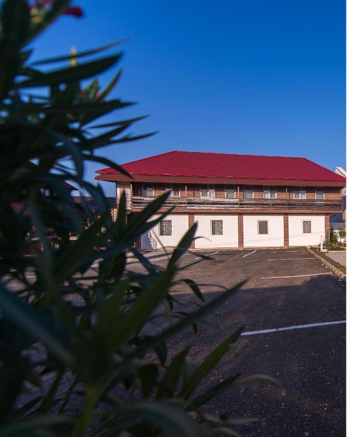 Casa 4 Odai Ξενοδοχείο Douăzeci şi Trei August Εξωτερικό φωτογραφία